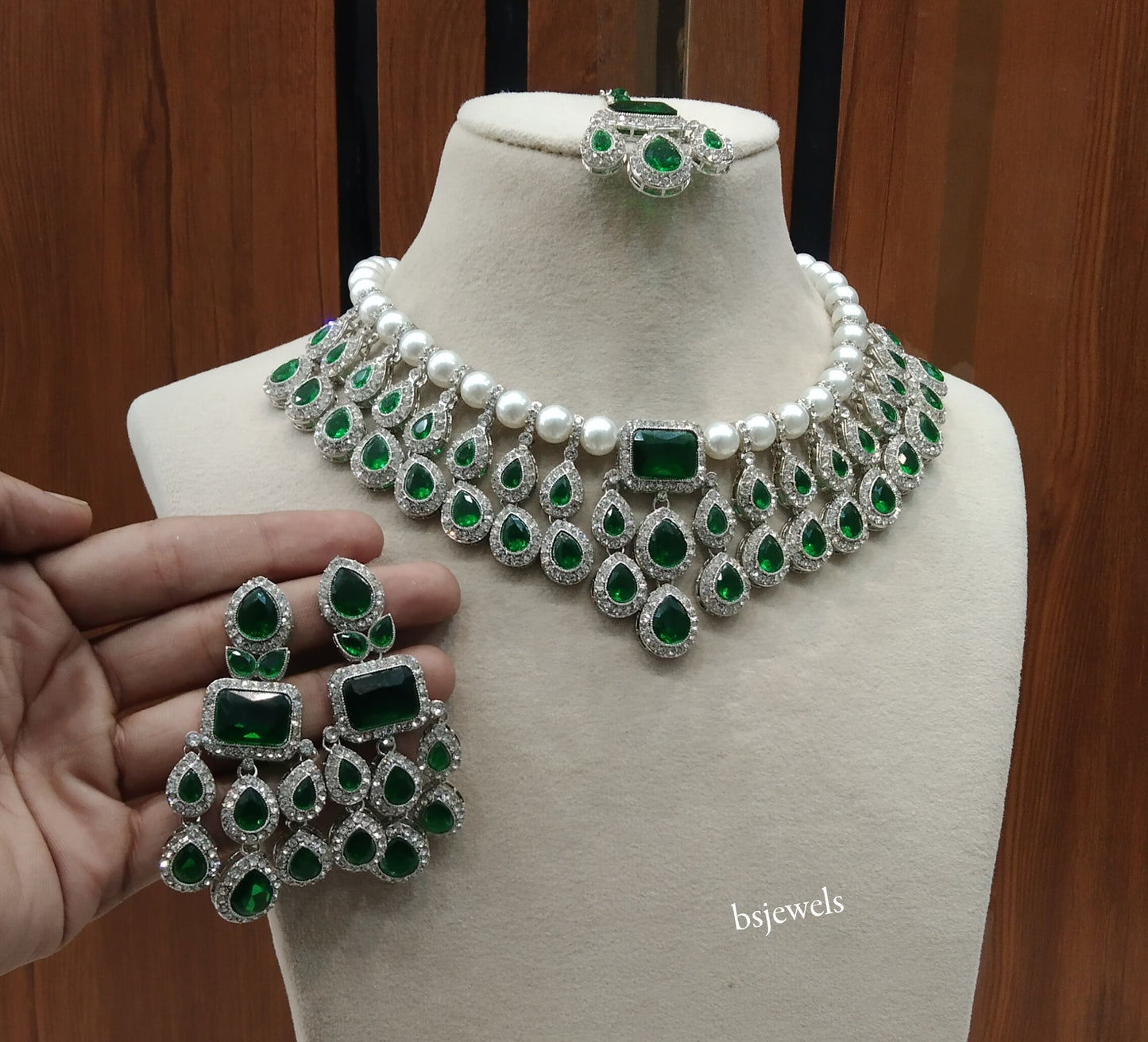 Silver Green Necklace Kylie sets