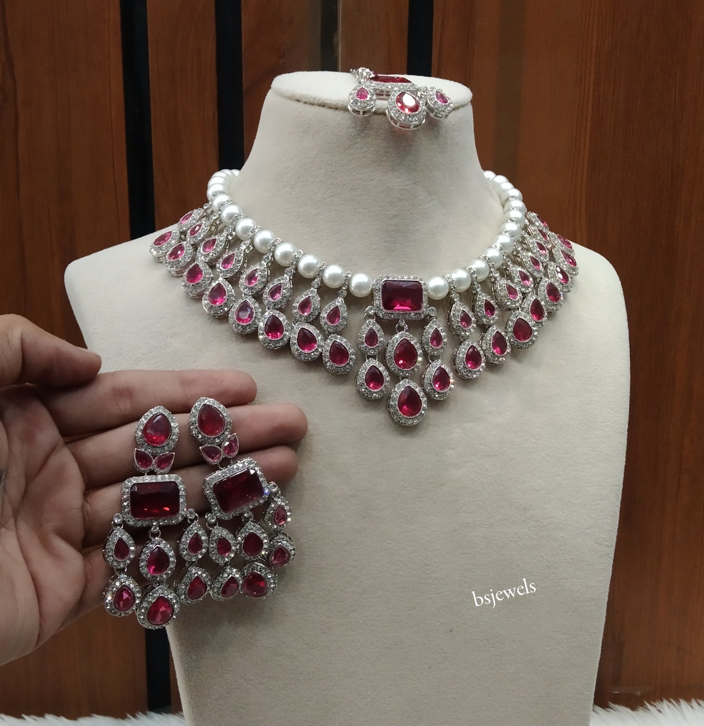 Silver Ruby Necklace Kylie sets