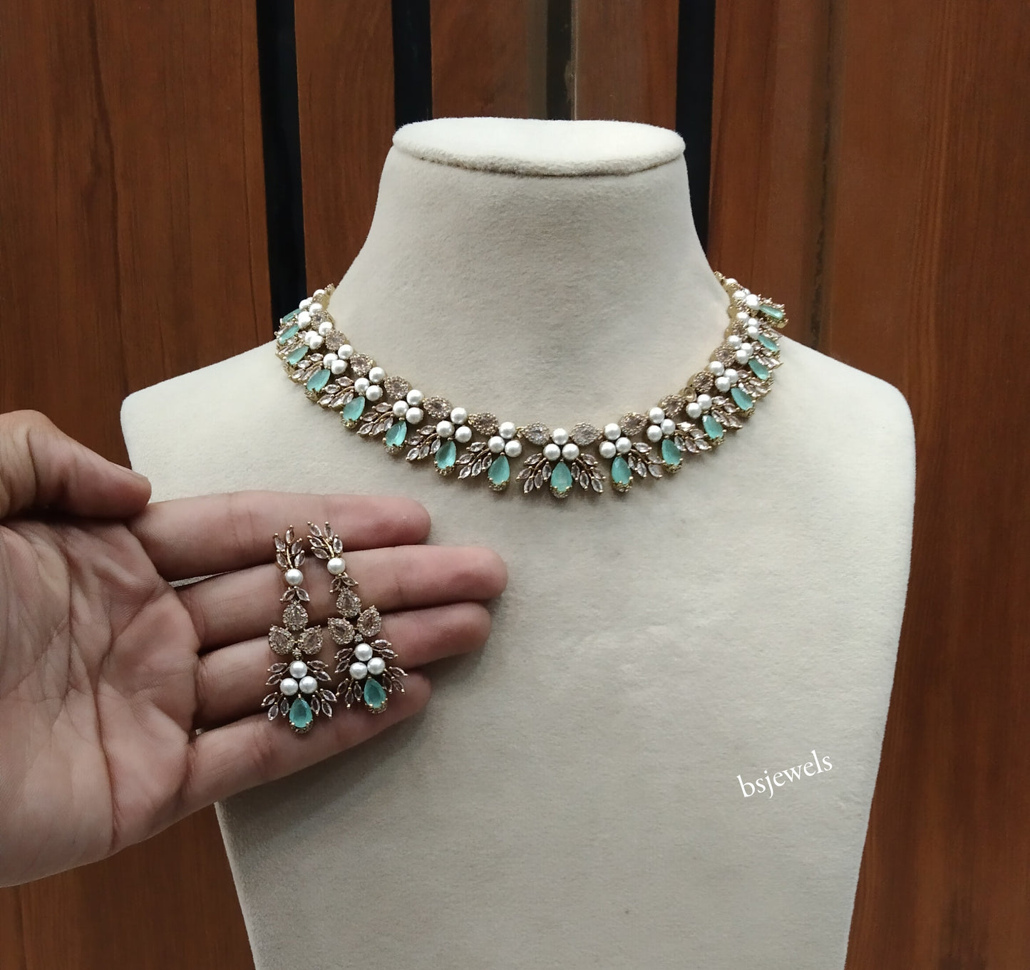 Antique Mint American Diamond Ad Riley Necklace Set