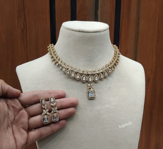 Antique White American Diamond Ad Emery Necklace Sets