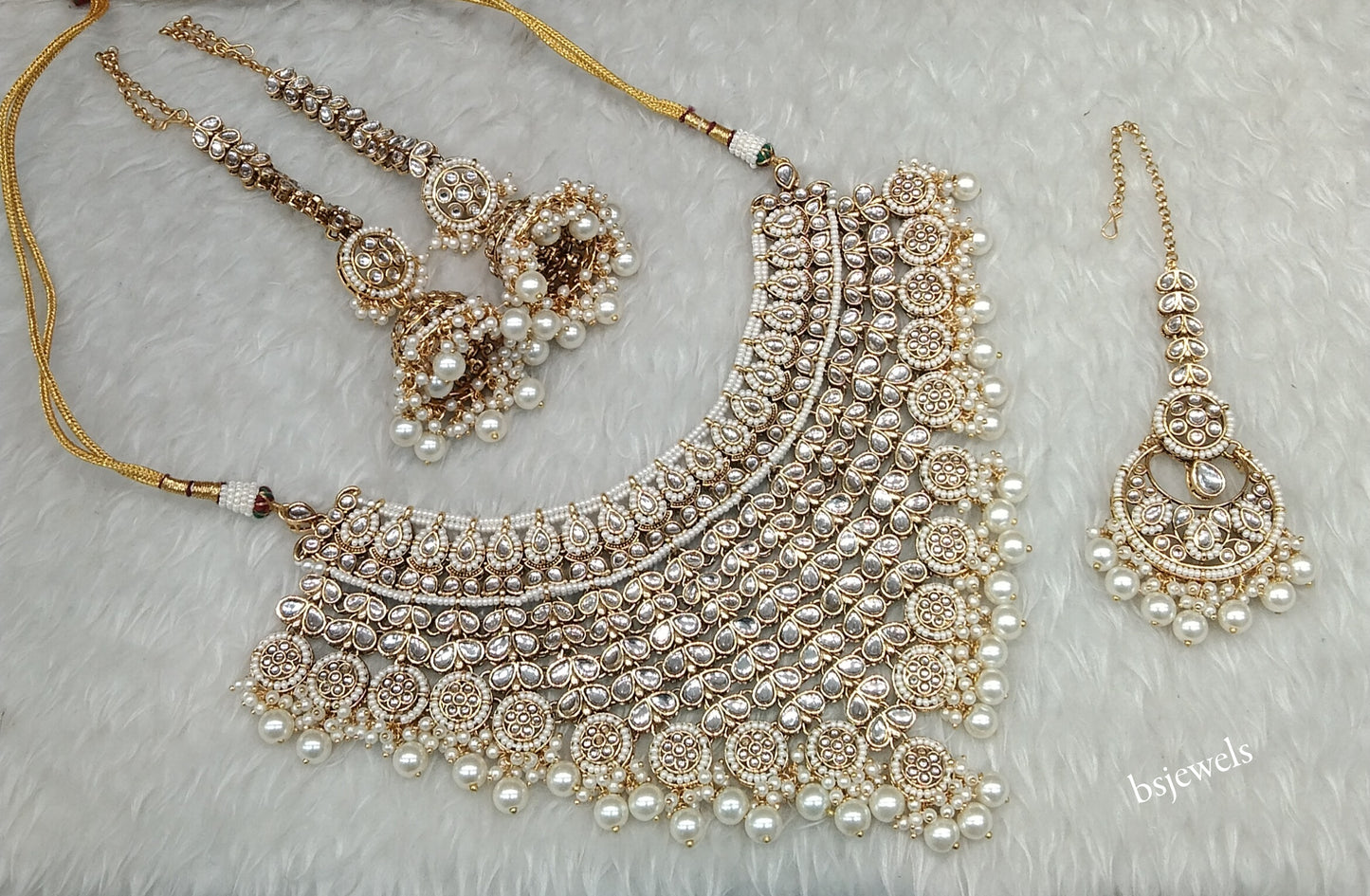 Gold White Kundan necklace Set/ kundan Indian Tatum jewellery  sets