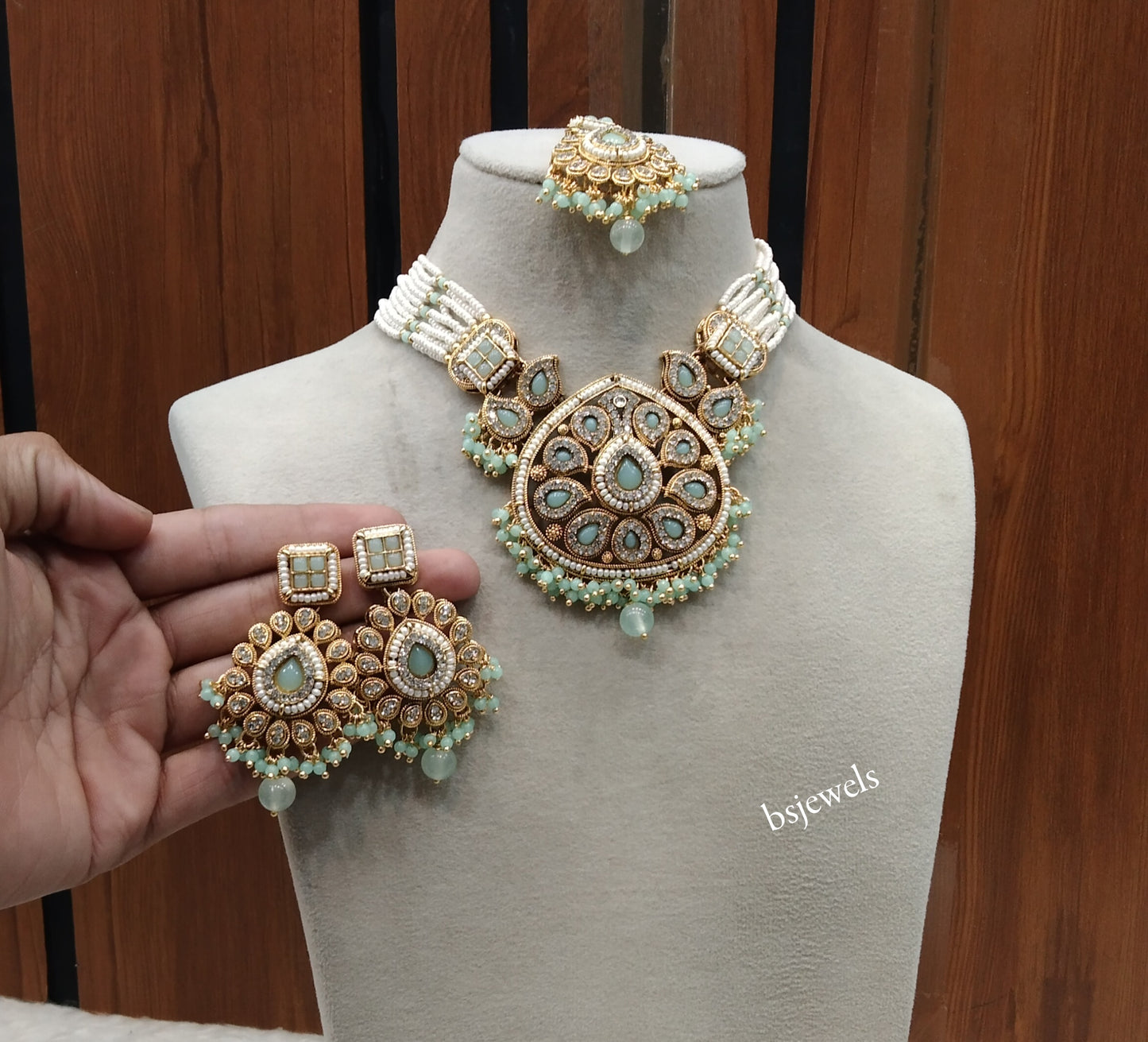 Gold Mint Kundan necklace Set/ kundan Indian Morgan jewellery  sets