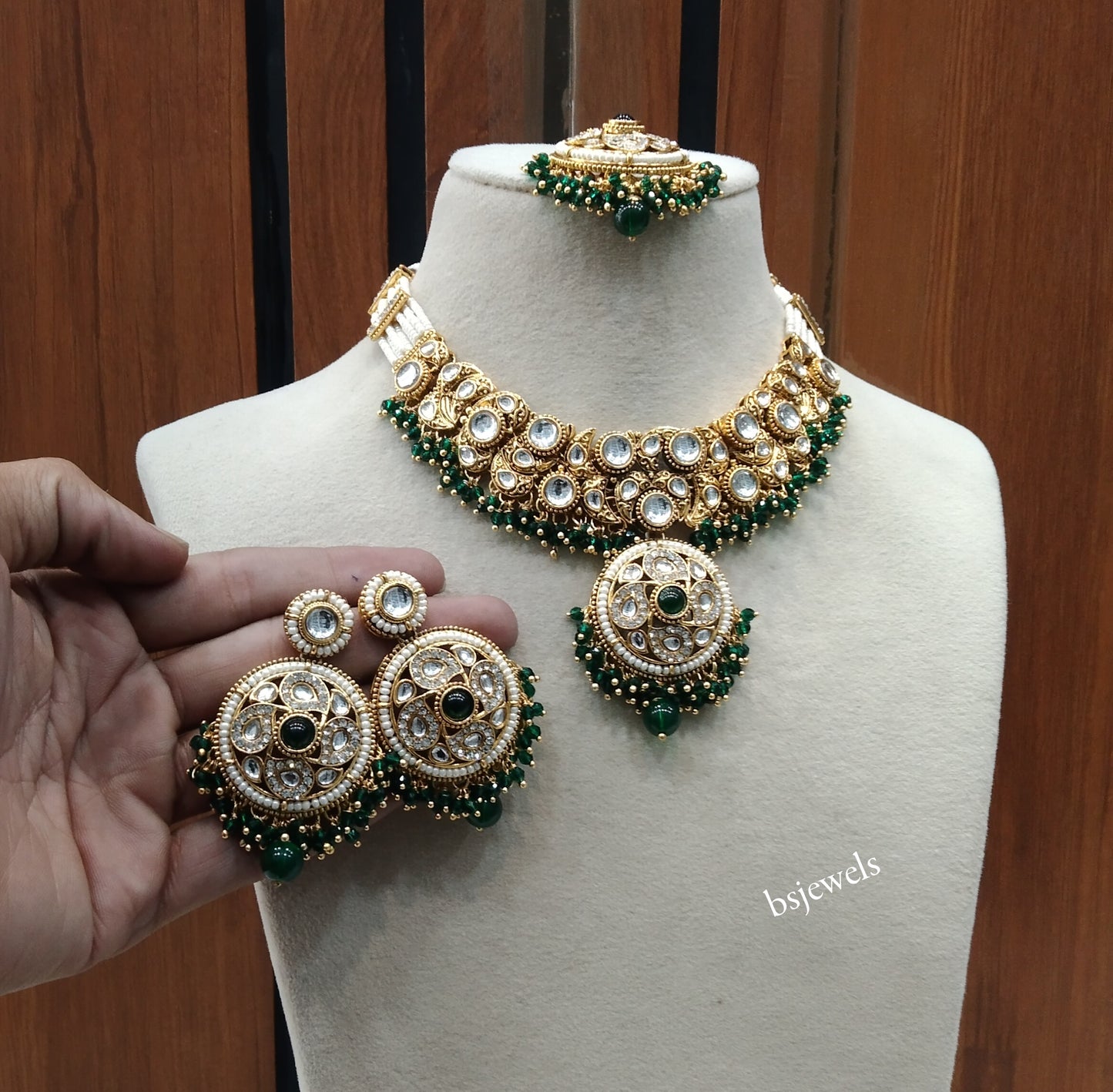 Gold Green Kundan necklace Set/ kundan Indian Lennon jewellery sets