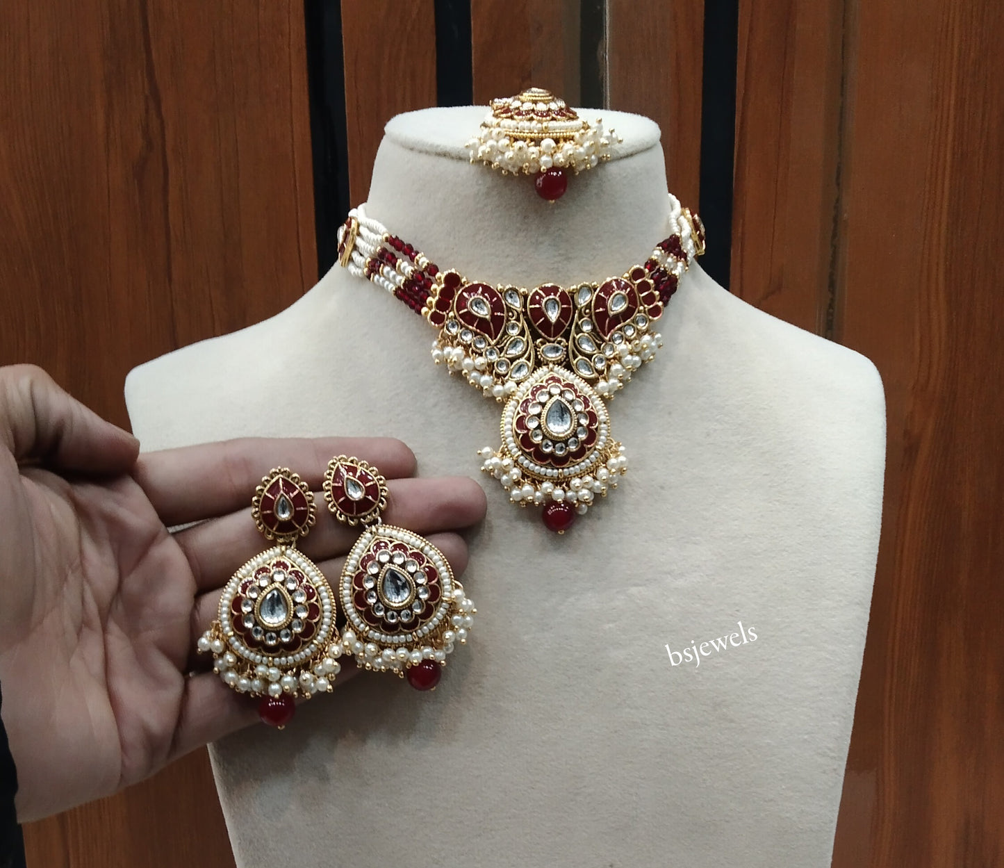 Gold Maroon Kundan necklace Set/ kundan Indian Jordan jewellery sets