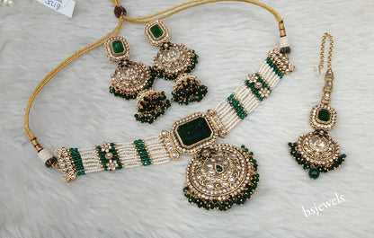 Gold Green Kundan Choker Jewellery Petkoff Set