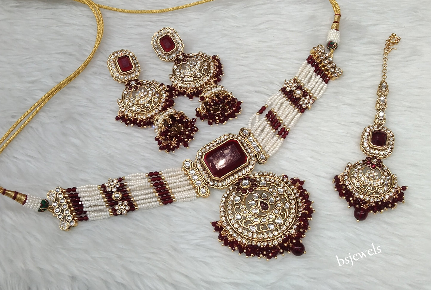 Gold Maroon Kundan Choker Jewellery Petkoff Set
