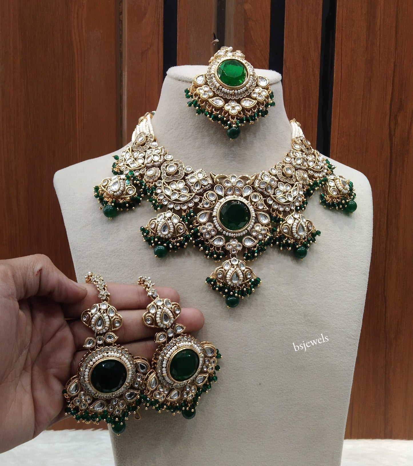 Gold Green Kundan necklace Set/ kundan Indian Skyler jewellery sets