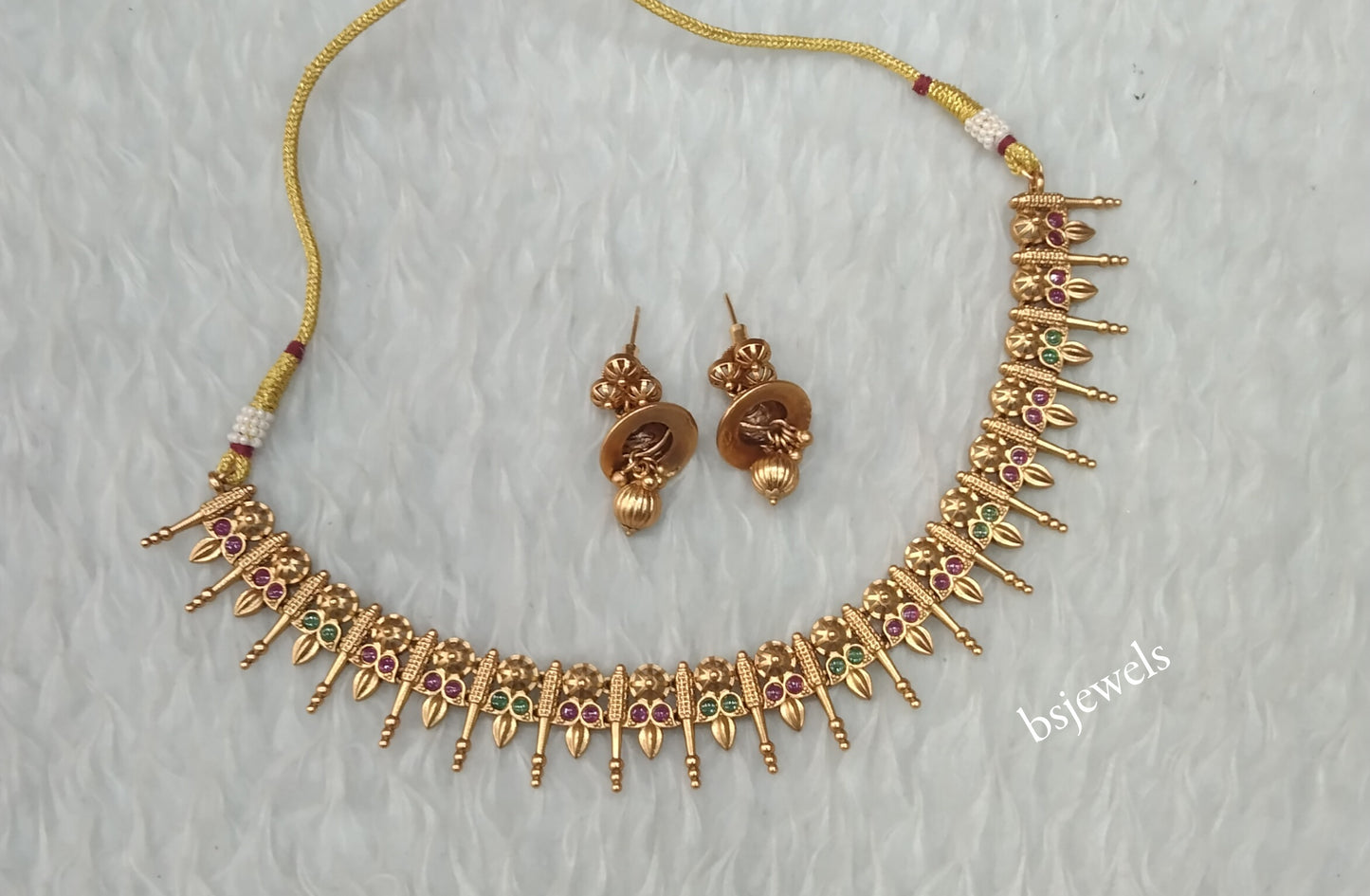 Gold Polki Necklace Jewellery Nuri Sets