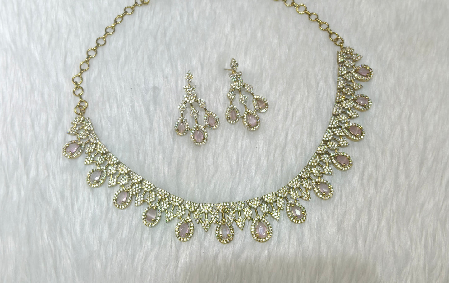 Antique Pink American Diamond Ad Necklace Devin Sets
