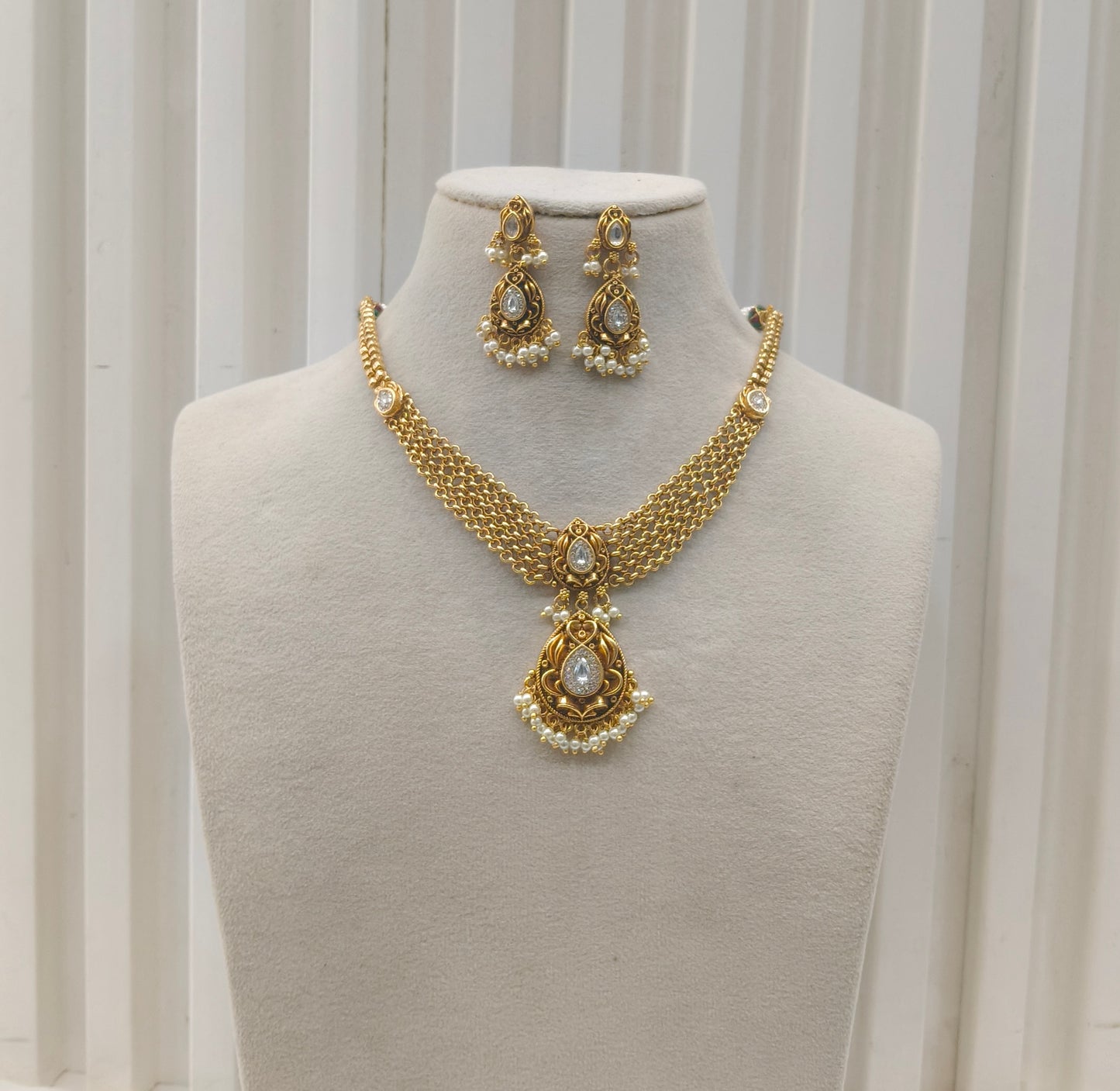 Gold Polki Necklace Jewellery Amiri Sets