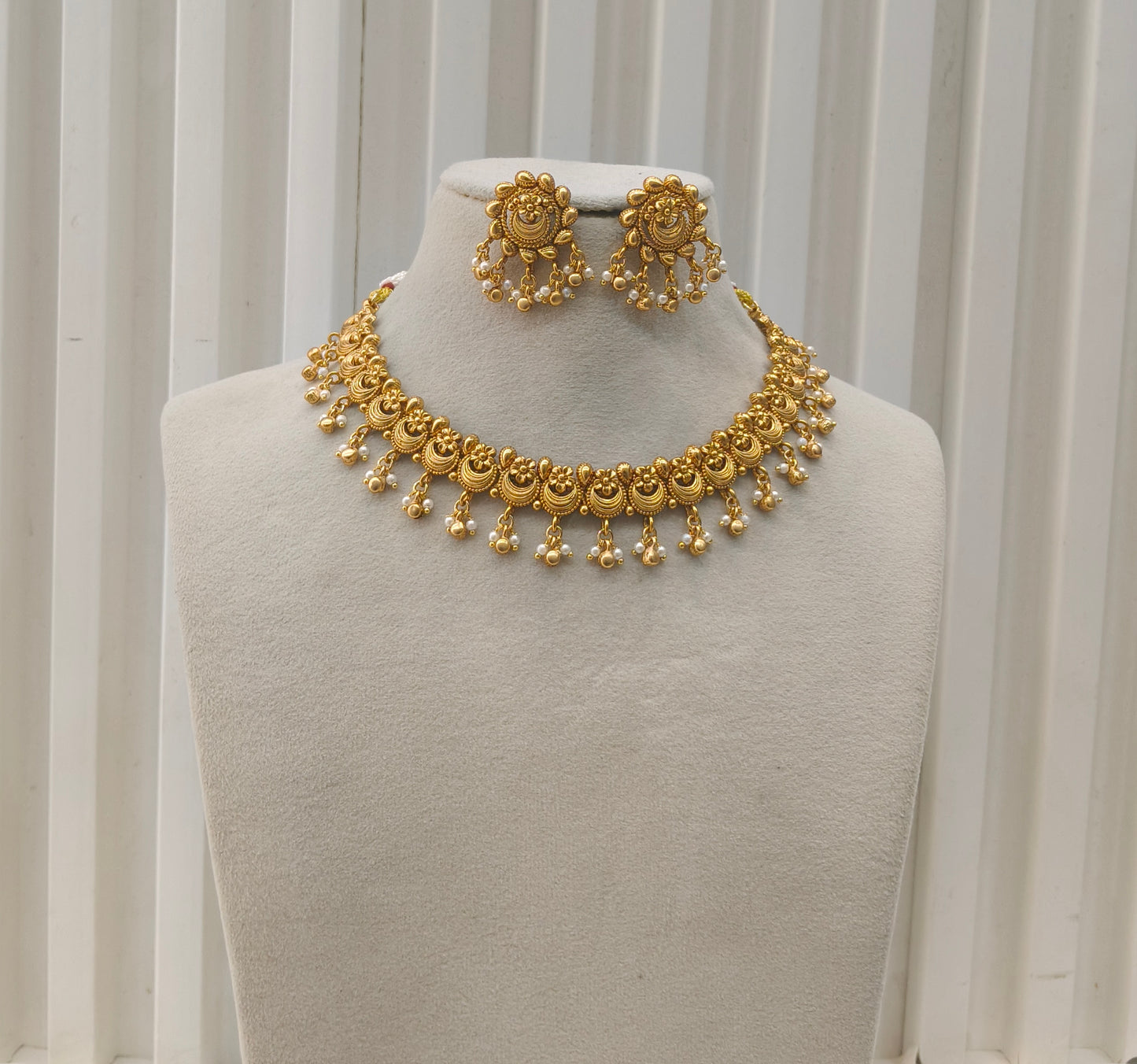 Gold Polki Necklace Jewellery Amiri Sets