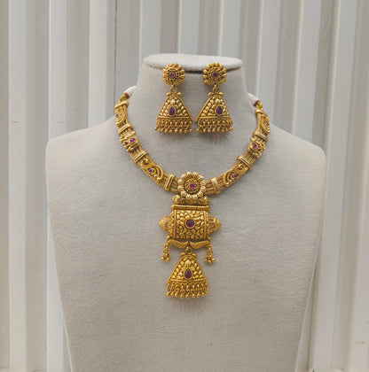 Gold Polki Necklace Jewellery Amiri Sets