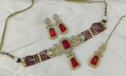 Maroon Moissanite Kundan Choker Jewellery Gini Set