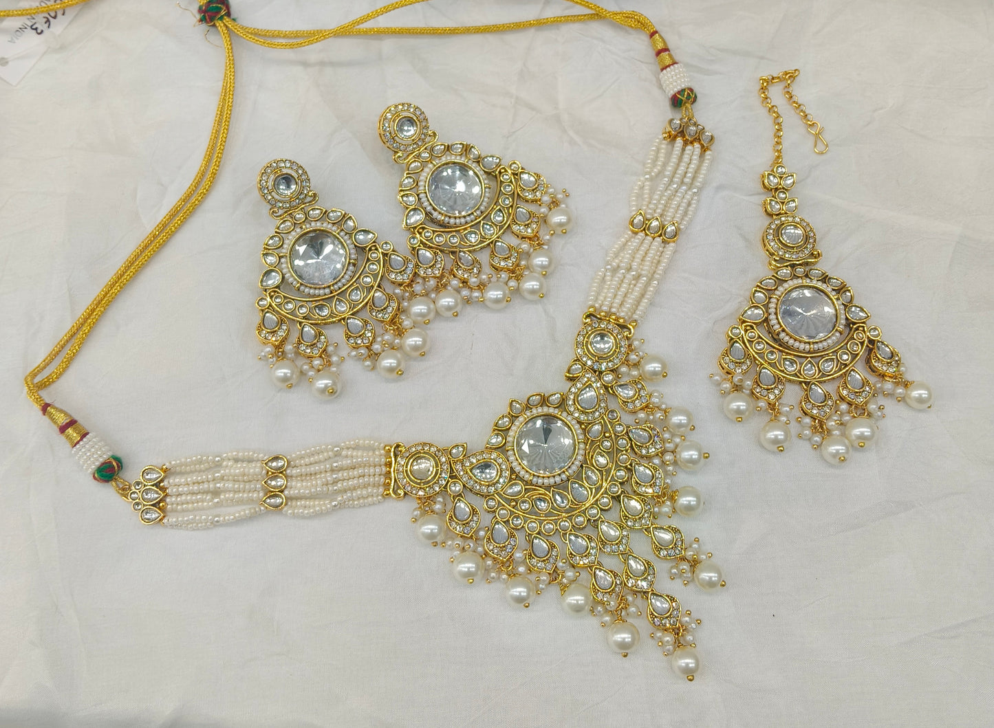 Gold White Kundan Nacklace Ekta sets