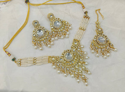 Gold White Kundan Nacklace Ekta sets