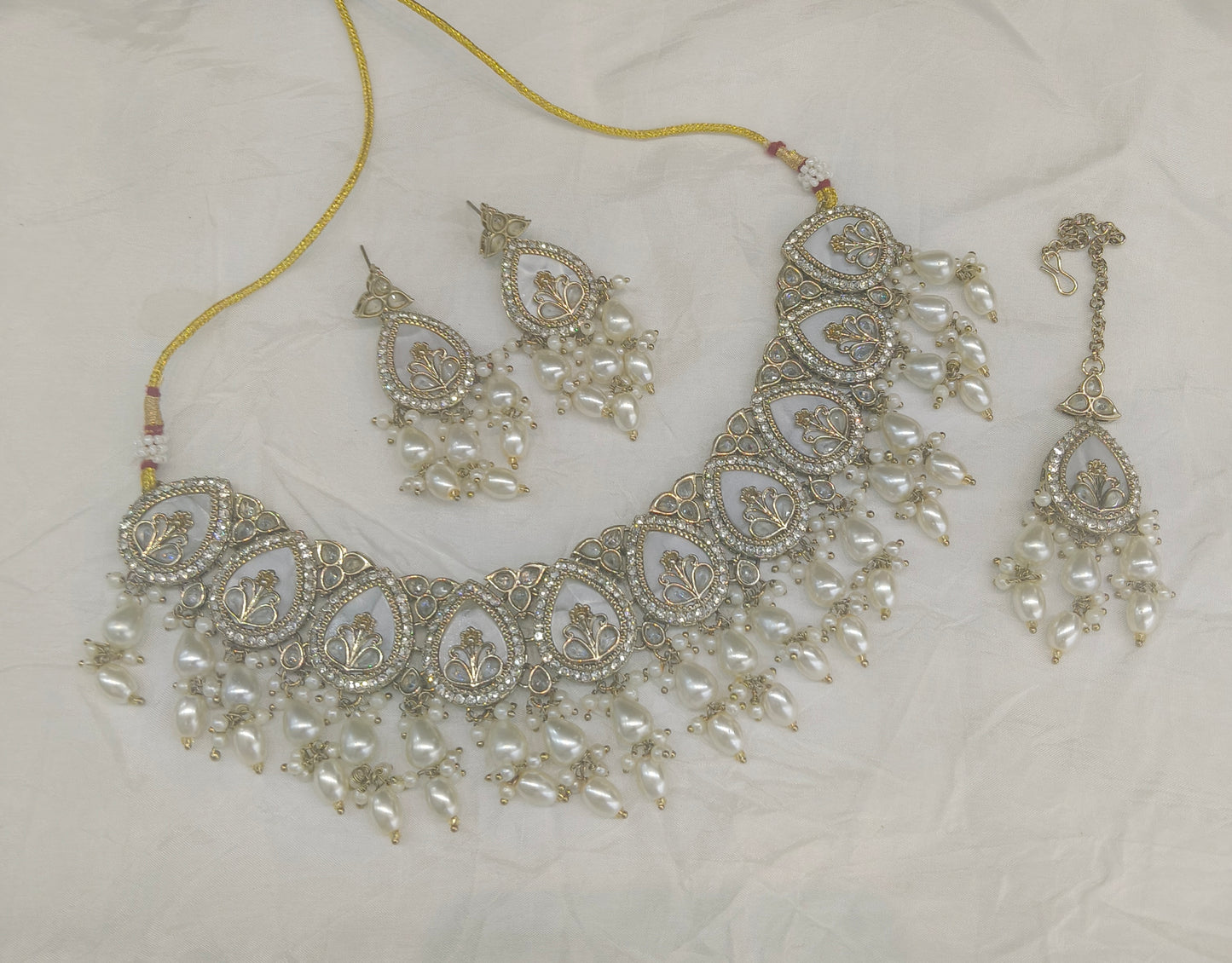Antique Gold White Necklace Jewellery Betty Bollywood sets