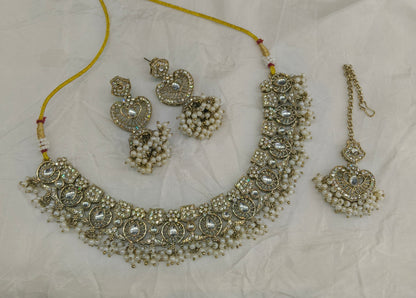 Antique Gold White Necklace Jewellery Betty Bollywood sets