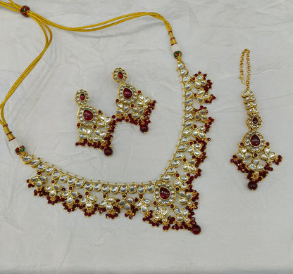 Gold Maroon Kundan Nacklace Shiza sets