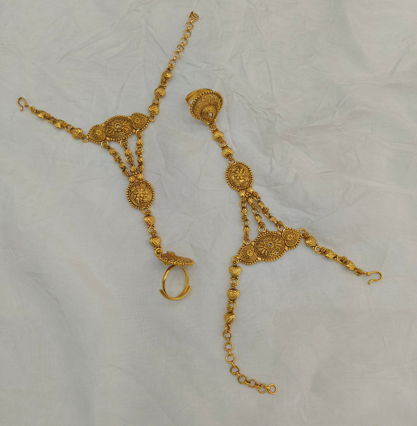 Hand Bracelets Gold Bridal Pair Finger Ring Panja Jewellery