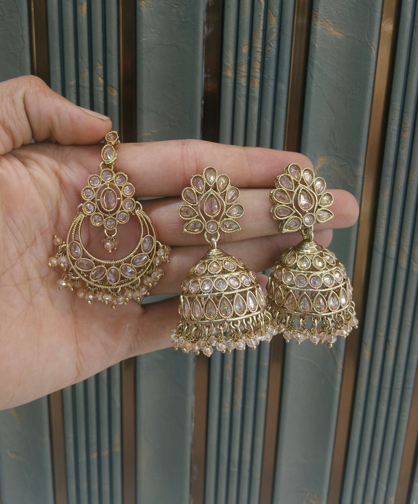 Antique Gold Bollywood Sen Earrings