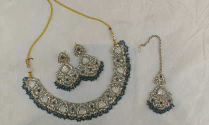 Antique Gold Blue Necklace Asami sets