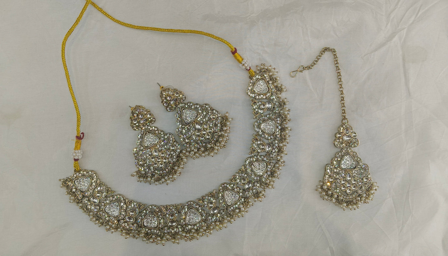 Antique Gold Necklace Sora sets