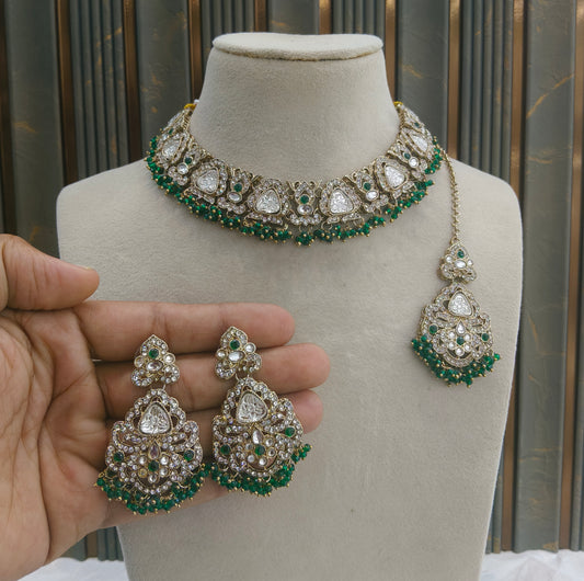 Antique Gold Green Necklace Sora sets