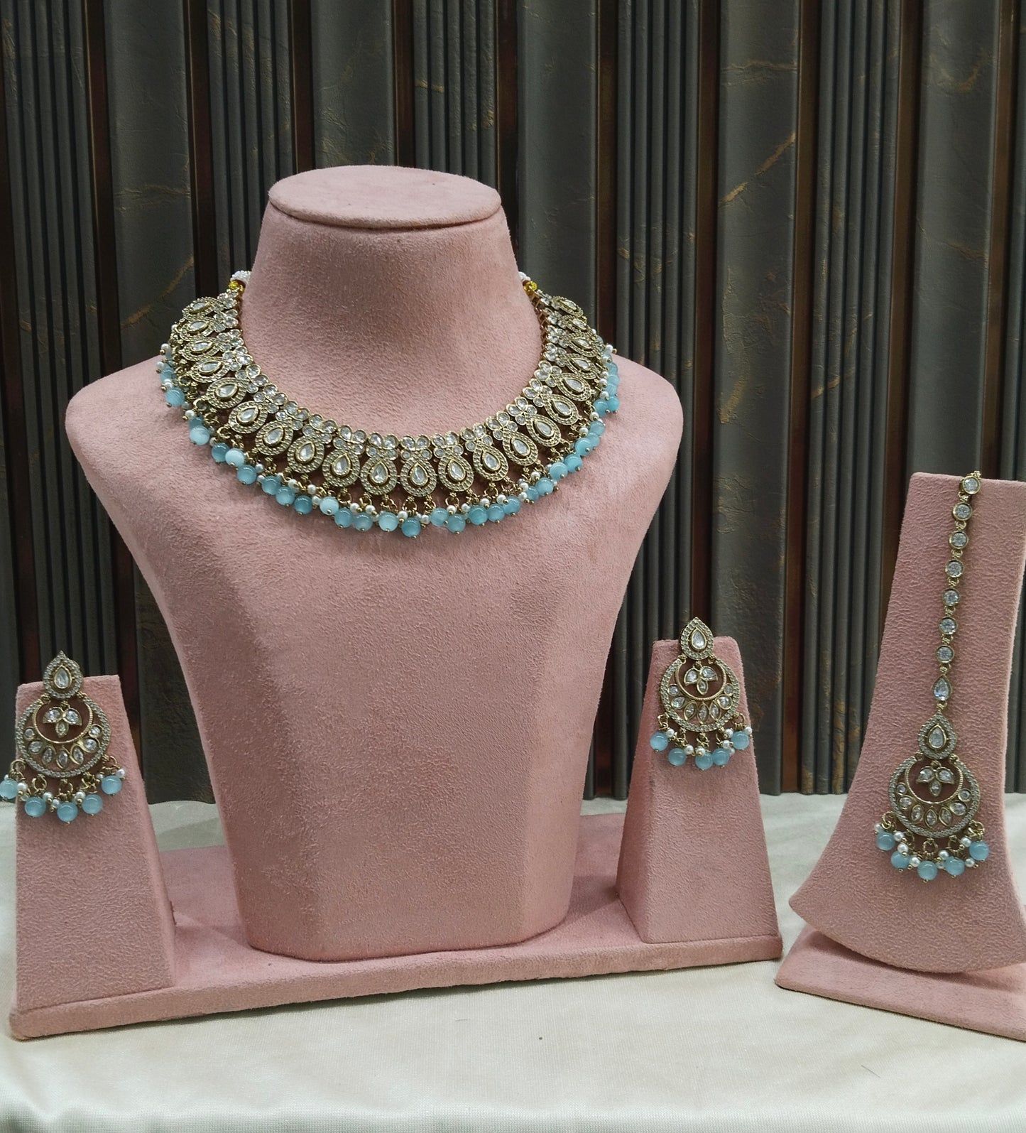 Antique Moissanite Sky Blue Kundan Necklace Jewellery Mou Set