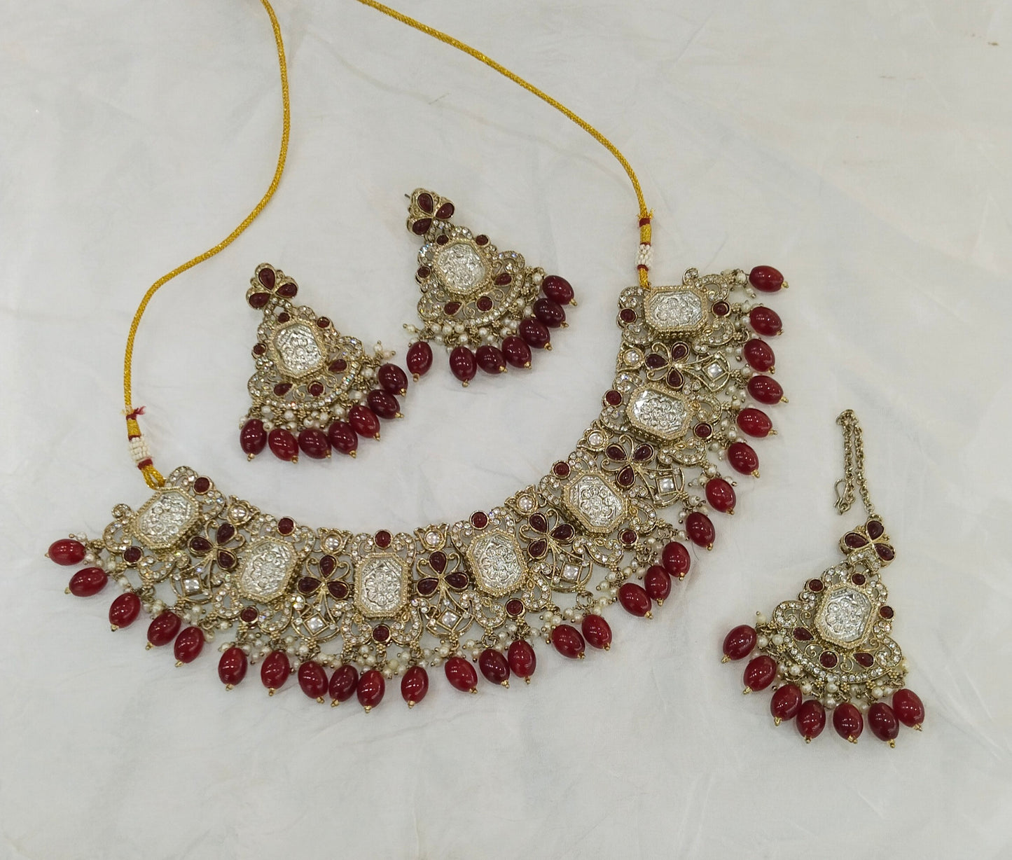 Antique Gold Maroon Kundan Necklace Rony sets