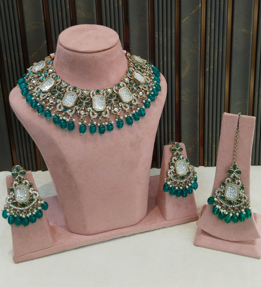 Antique Gold Rama Green Kundan Necklace Rony sets