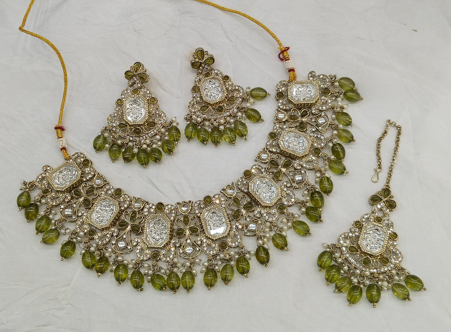 Antique Gold Mehndi Kundan Necklace Rony sets