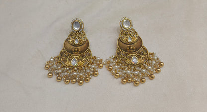 Gold Polki Niha Earrings