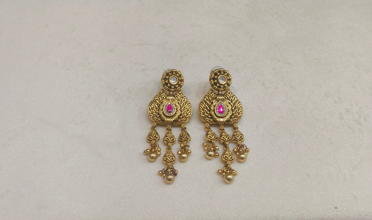 Gold Polki Niha Earrings