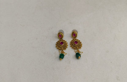 Gold Polki Niha Earrings
