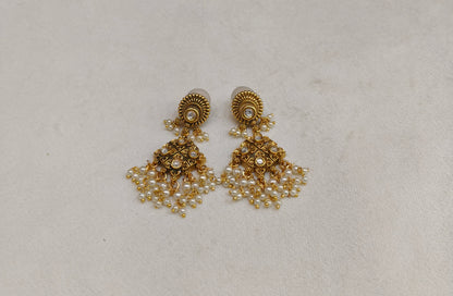Gold Polki Niha Earrings