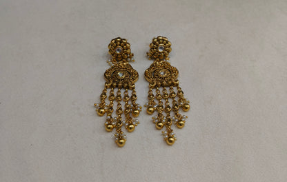 Gold Polki Niha Earrings