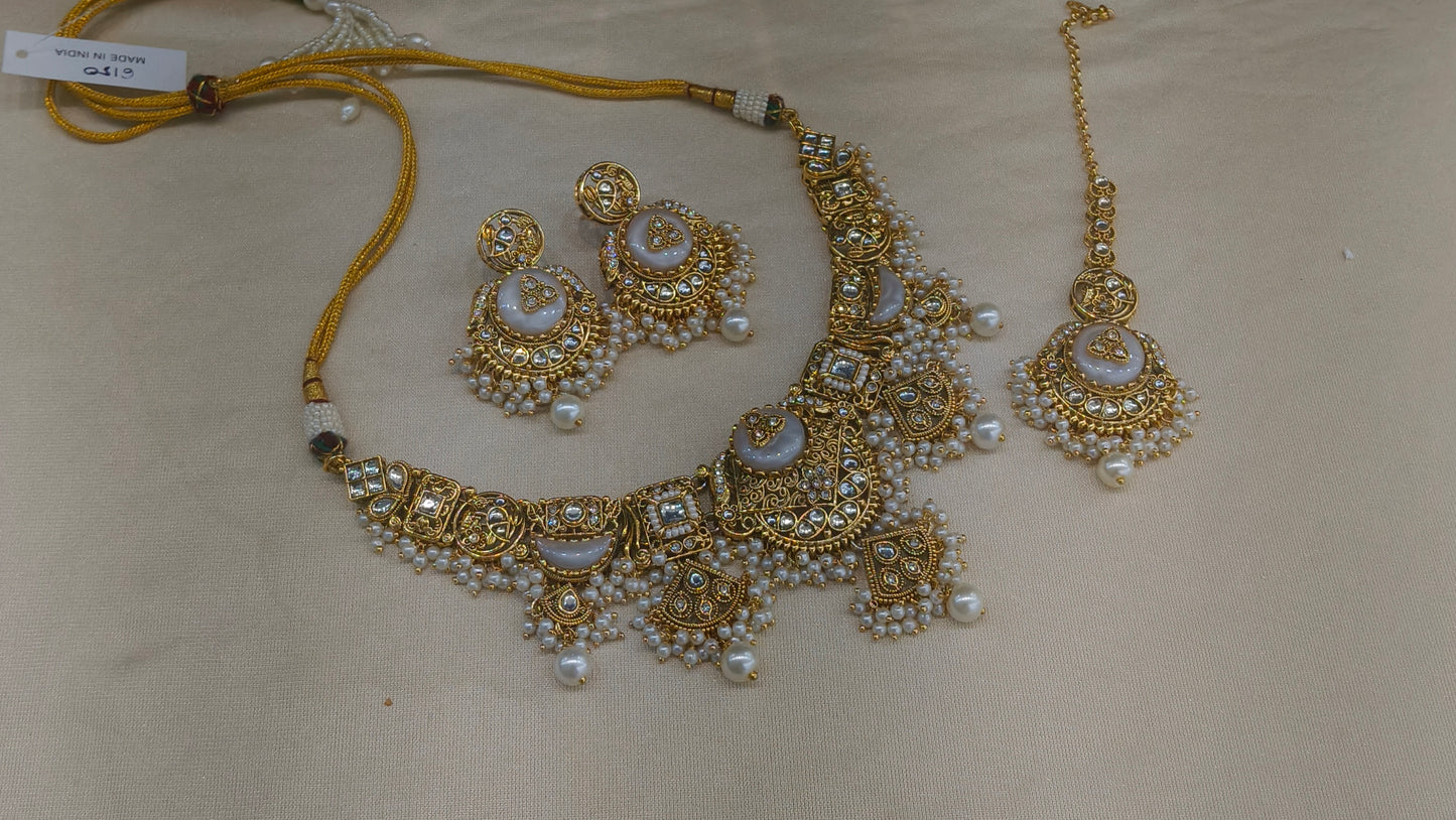 Gold White Kundan Necklace Sugam sets