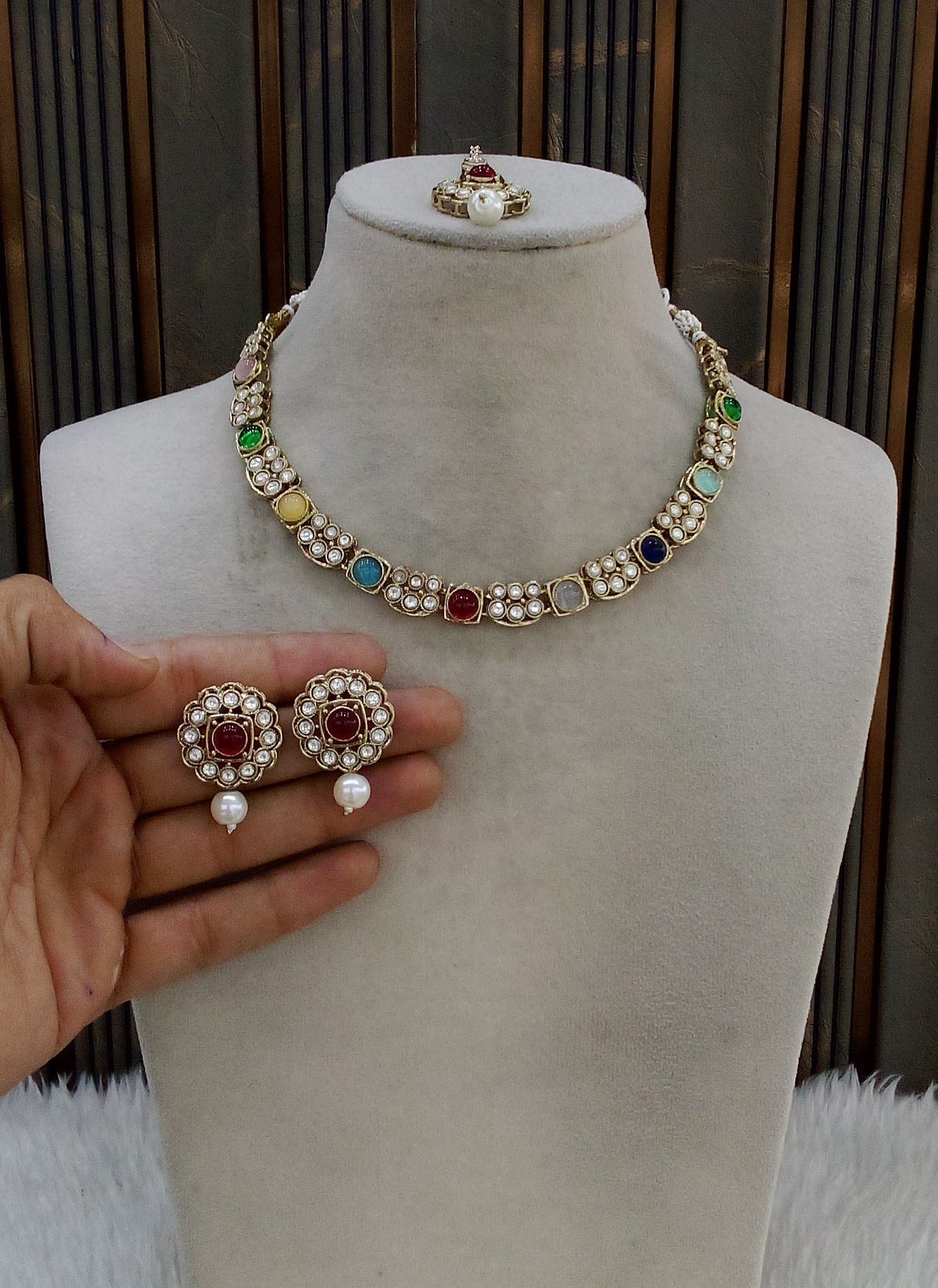 Antique Gold MultiColor Necklace Steff sets