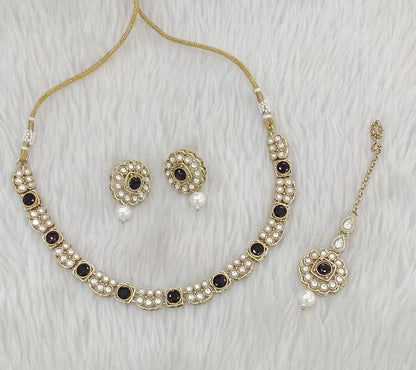 Antique Gold Black Necklace Steff sets