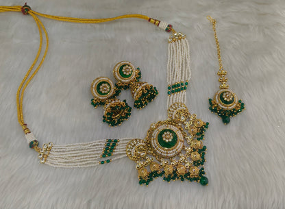 Gold Green Kundan necklace Set/ kundan Indian Japji jewellery sets