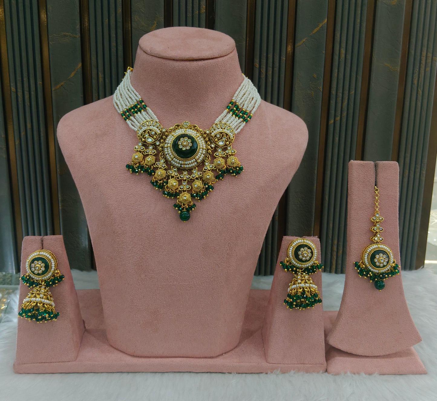 Gold Green Kundan necklace Set/ kundan Indian Japji jewellery sets