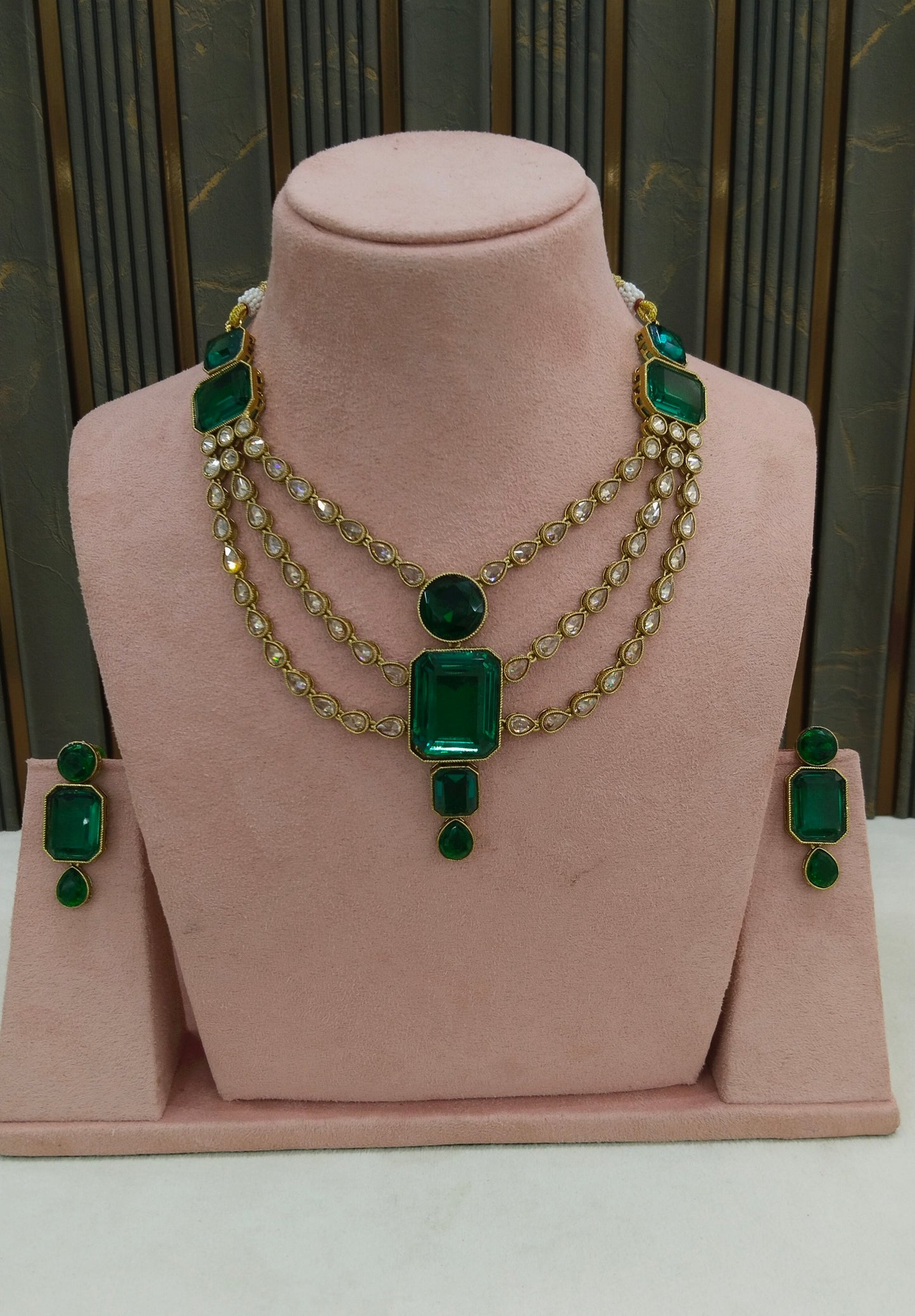 Antique Green Necklace Raman sets