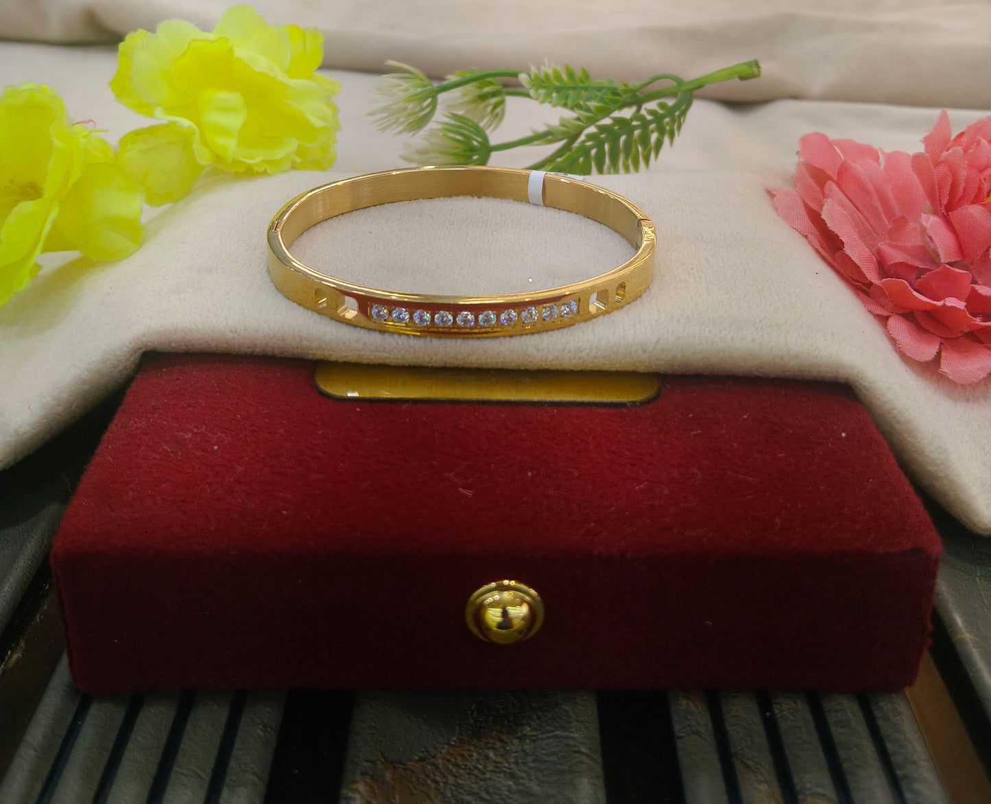 Suma Anti-Tarnish Stainless Steel Bracelet(Openable) (Copy)