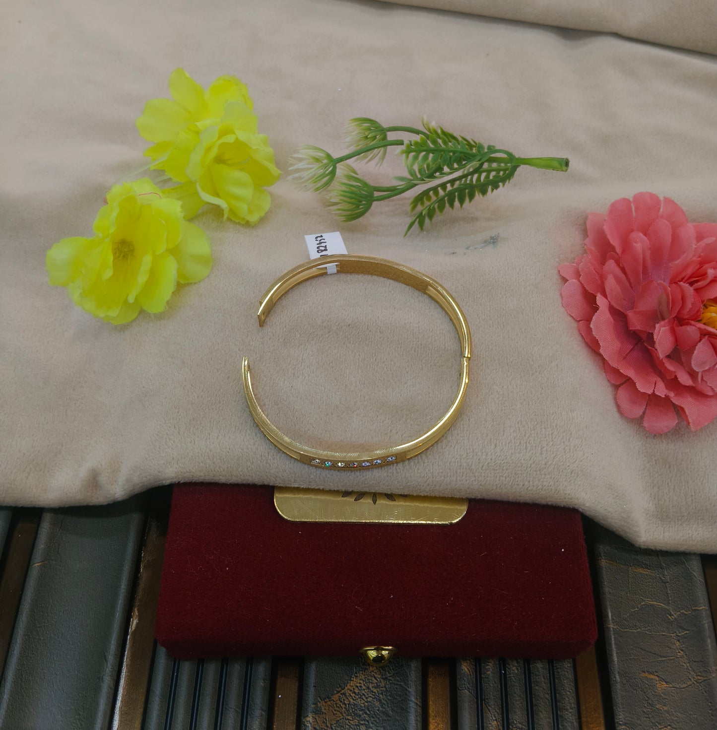 Tanu Anti-Tarnish Stainless Steel Bracelet(Openable)