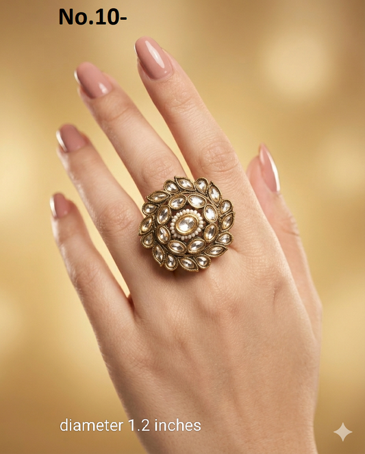 Gold Cocktail Still Finger Rings