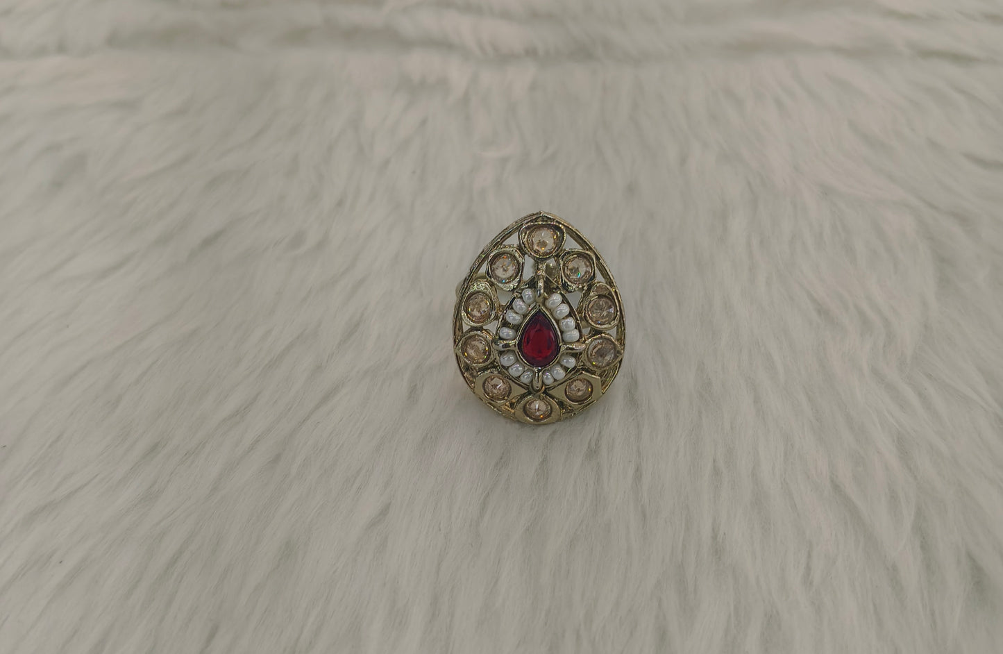 Gold Cocktail Still Finger Rings