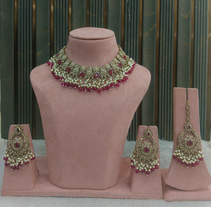 Magenta necklace Jewellery Anika Set