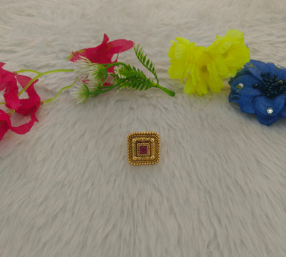 Gold Cocktail Vena Finger Rings