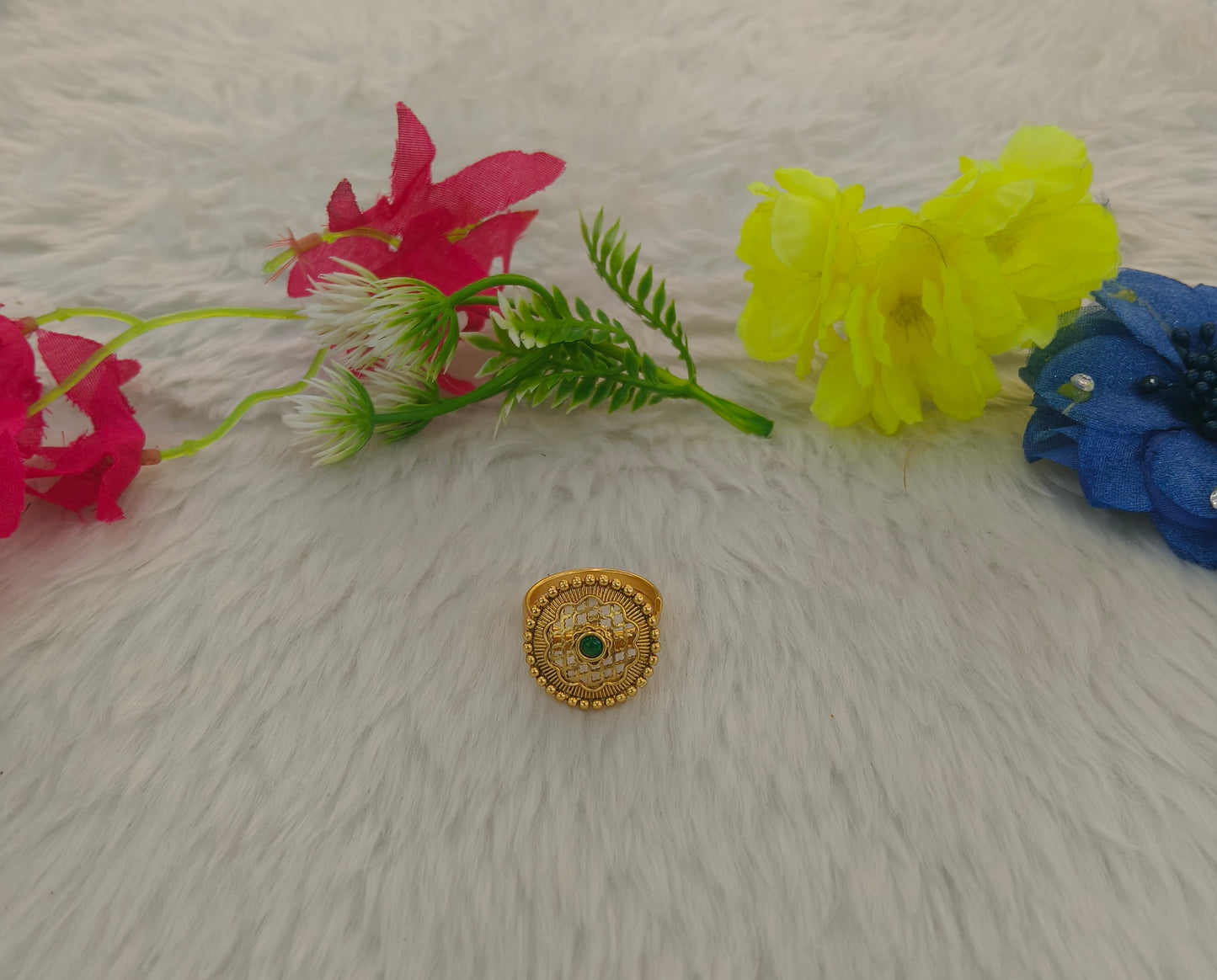 Gold Cocktail Vena Finger Rings
