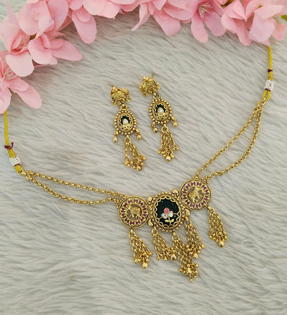 Gold Polki Ruby Green Choker Yuka Jewellery Polki Set